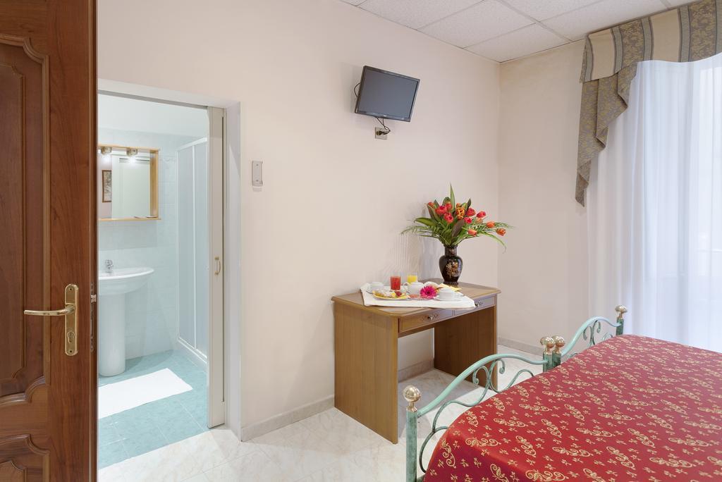 Hotel Oriente Řím Pokoj fotografie